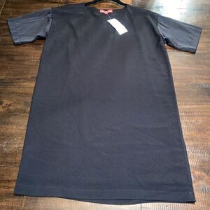 Elaine Tucker Satin Sleeve T shirt Dress Small Classic black